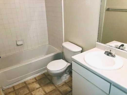 18193 BRIDLE CLUB DR