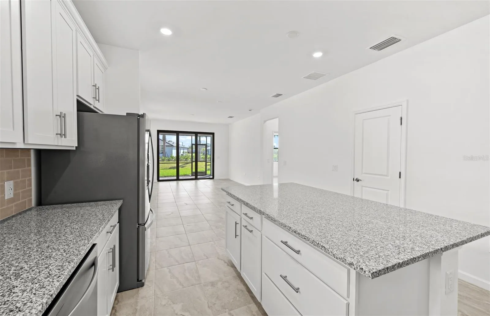 4716 BLUE STAR CT