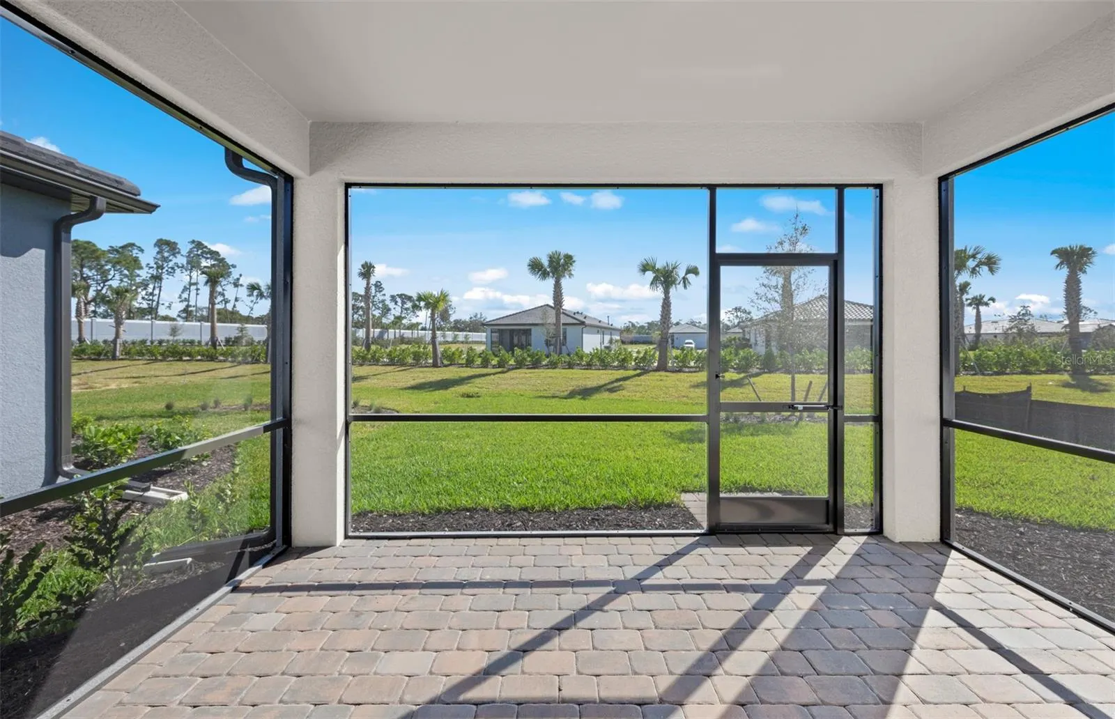 4716 BLUE STAR CT