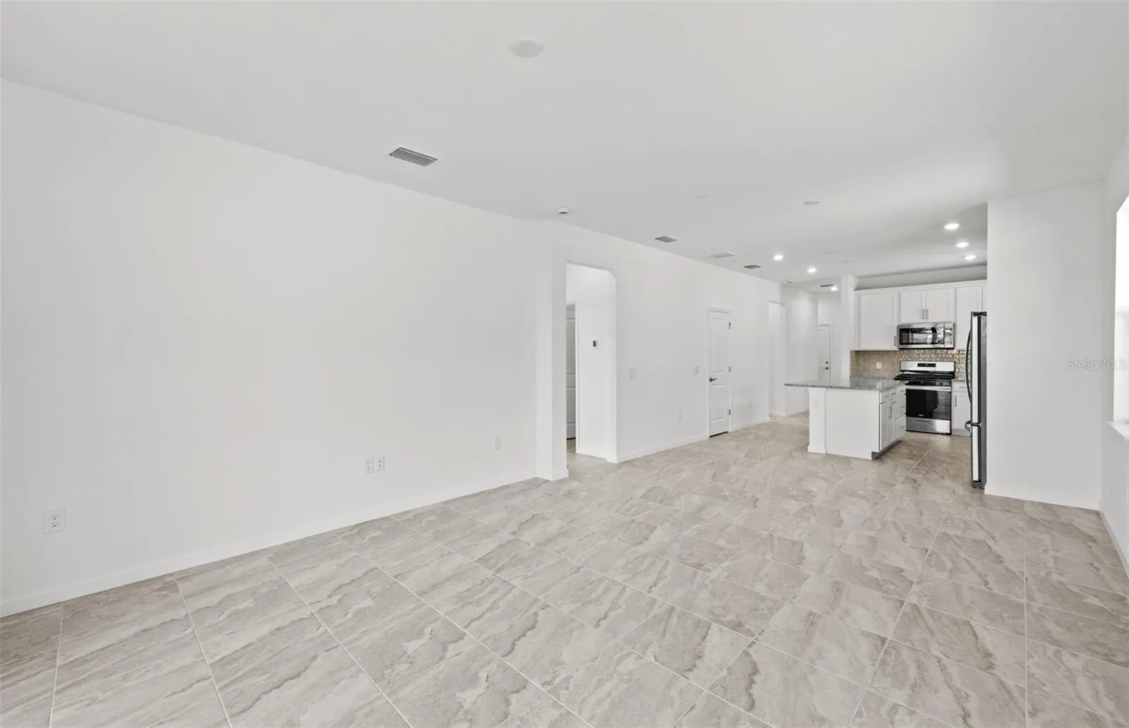 4716 BLUE STAR CT