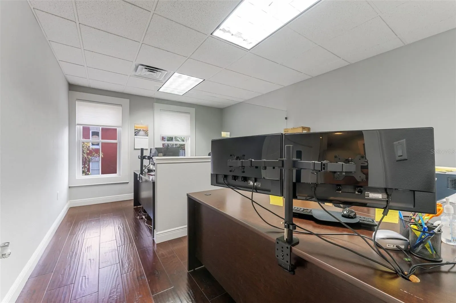 337 S PLANT AVE