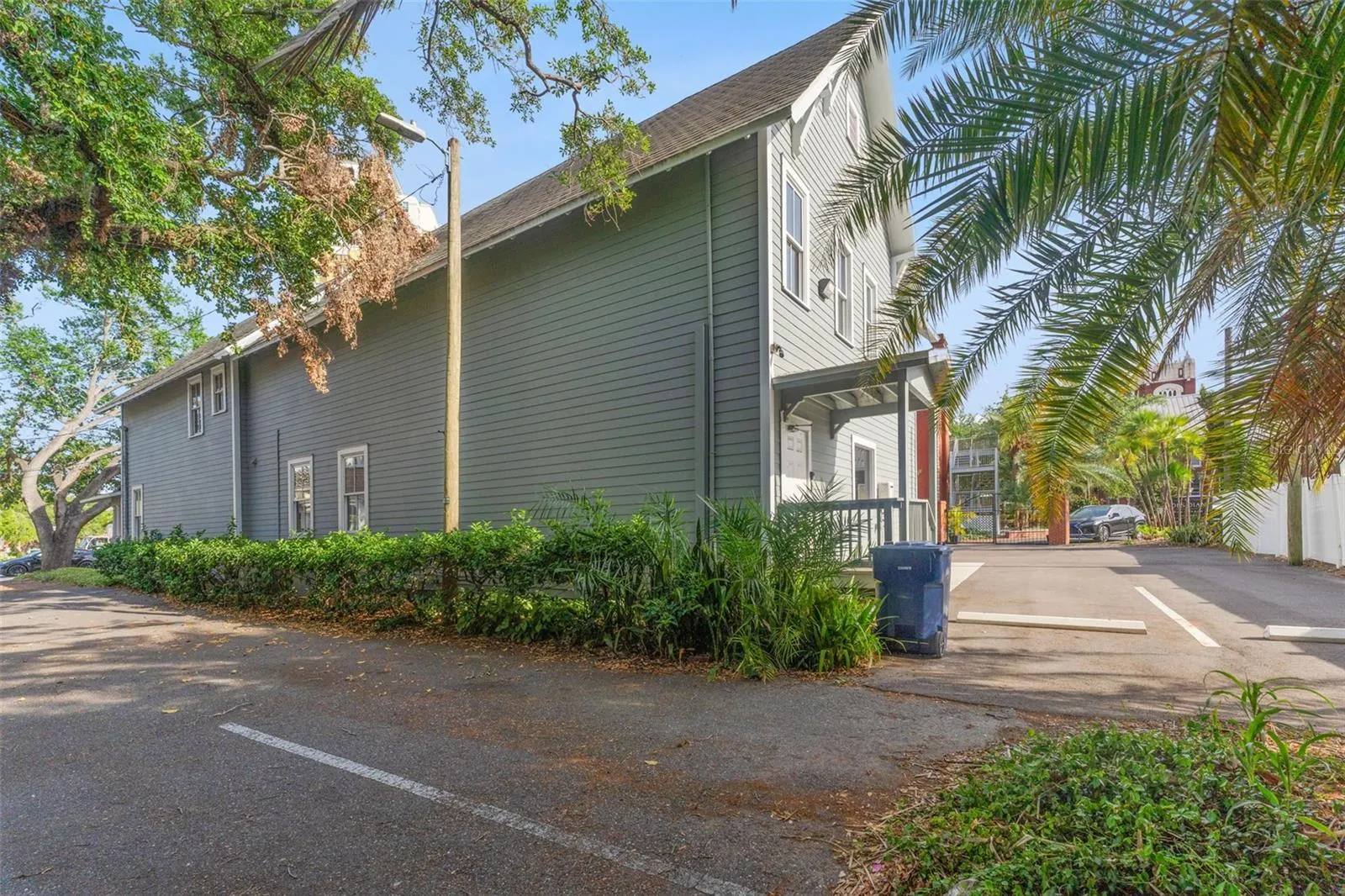 337 S PLANT AVE