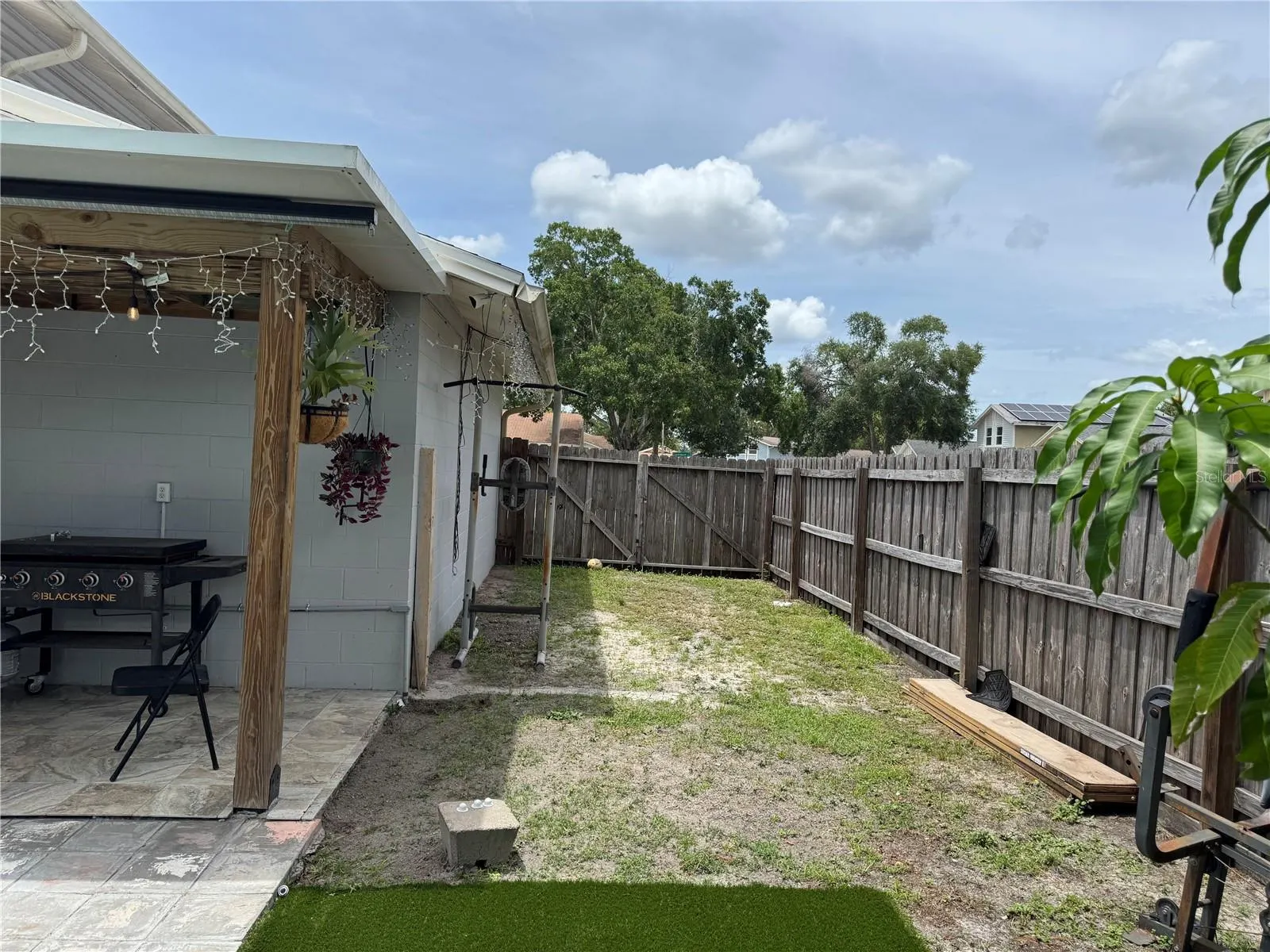 5102 CRESTMORE CT