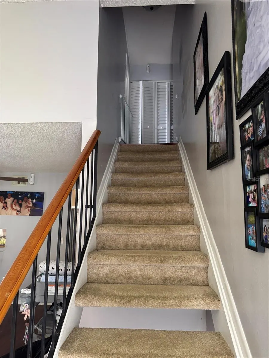 5102 CRESTMORE CT