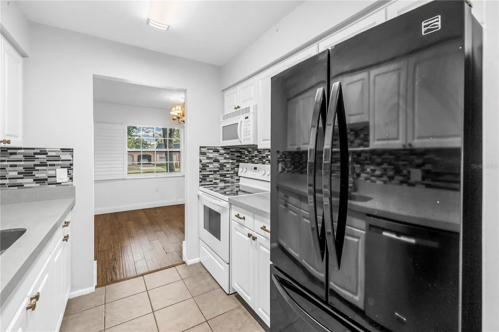 1701 BELLEAIR FOREST DR #B, #B