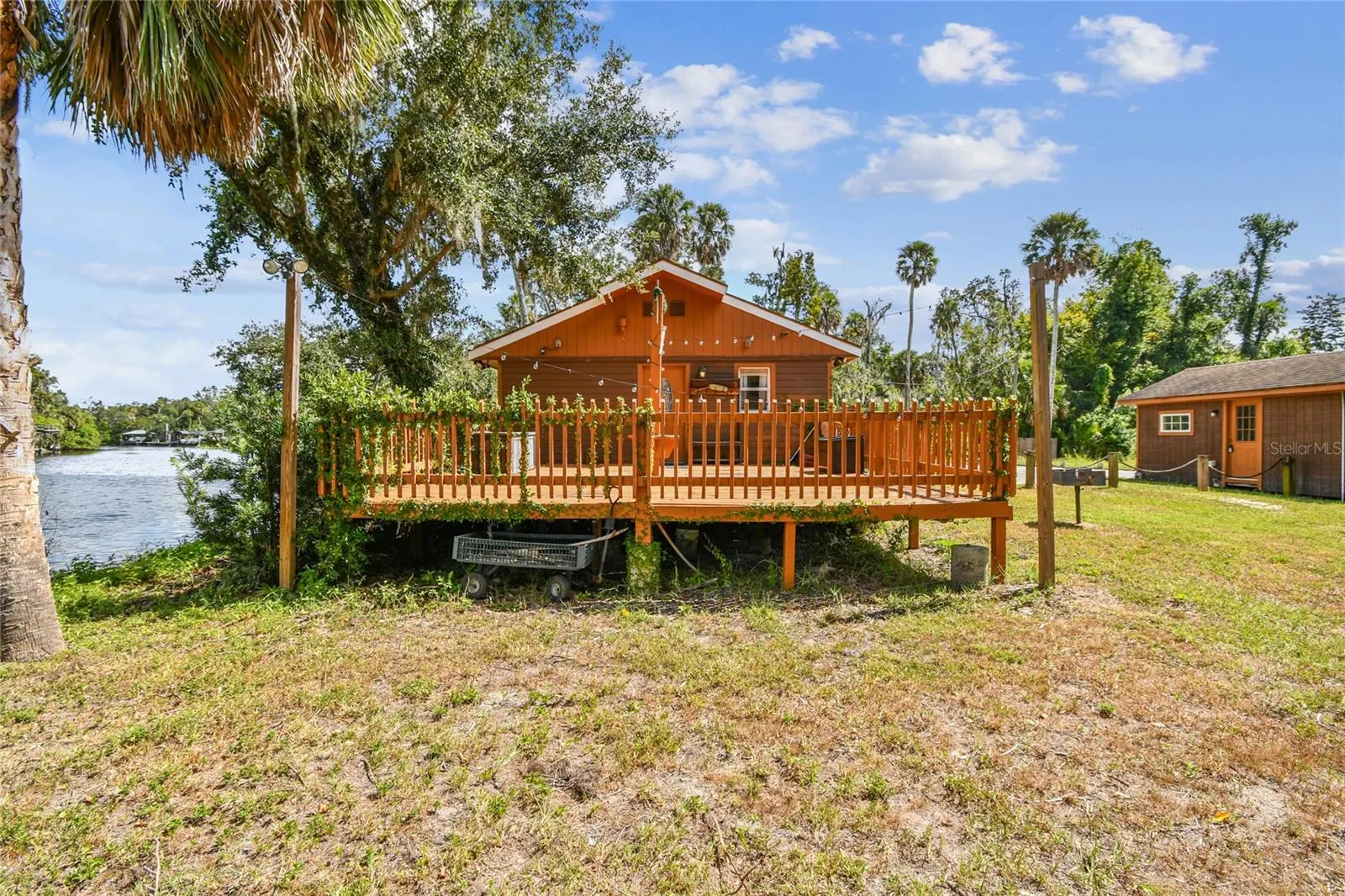 11332 SYLVAN GREEN LN