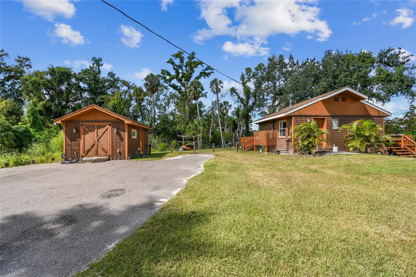 11332 SYLVAN GREEN LN