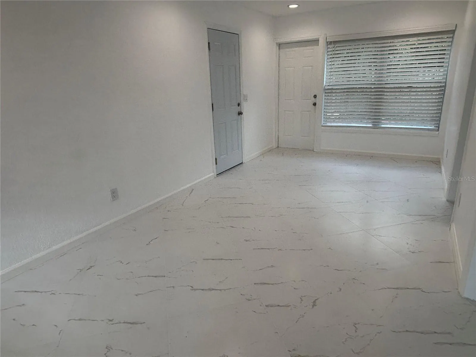 640 SAN SALVADOR DR