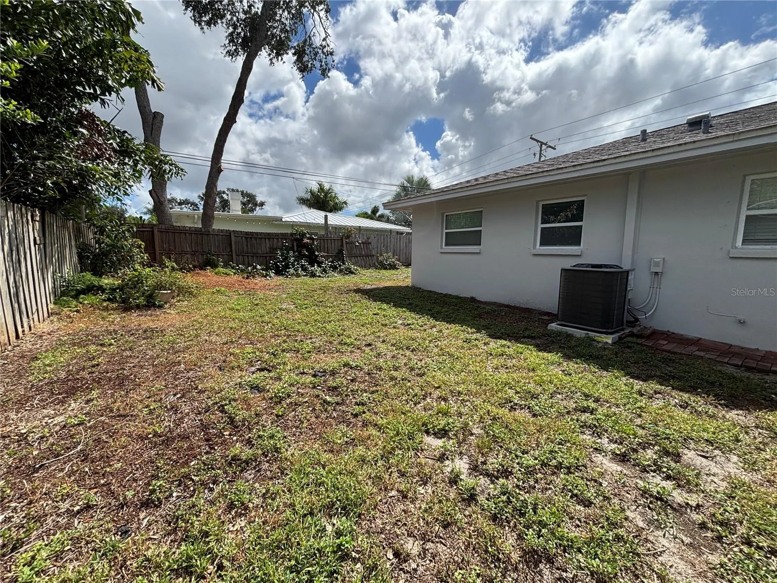 640 SAN SALVADOR DR