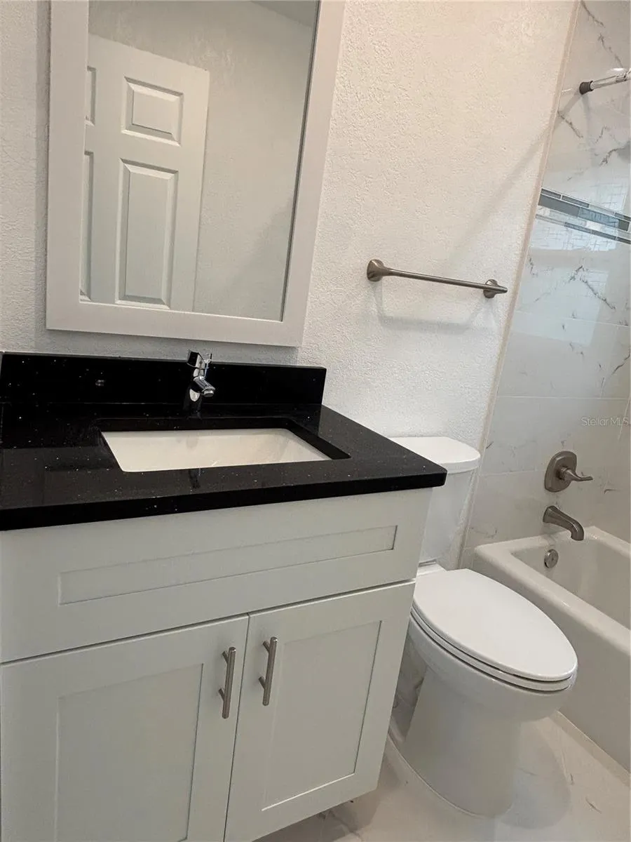 640 SAN SALVADOR DR