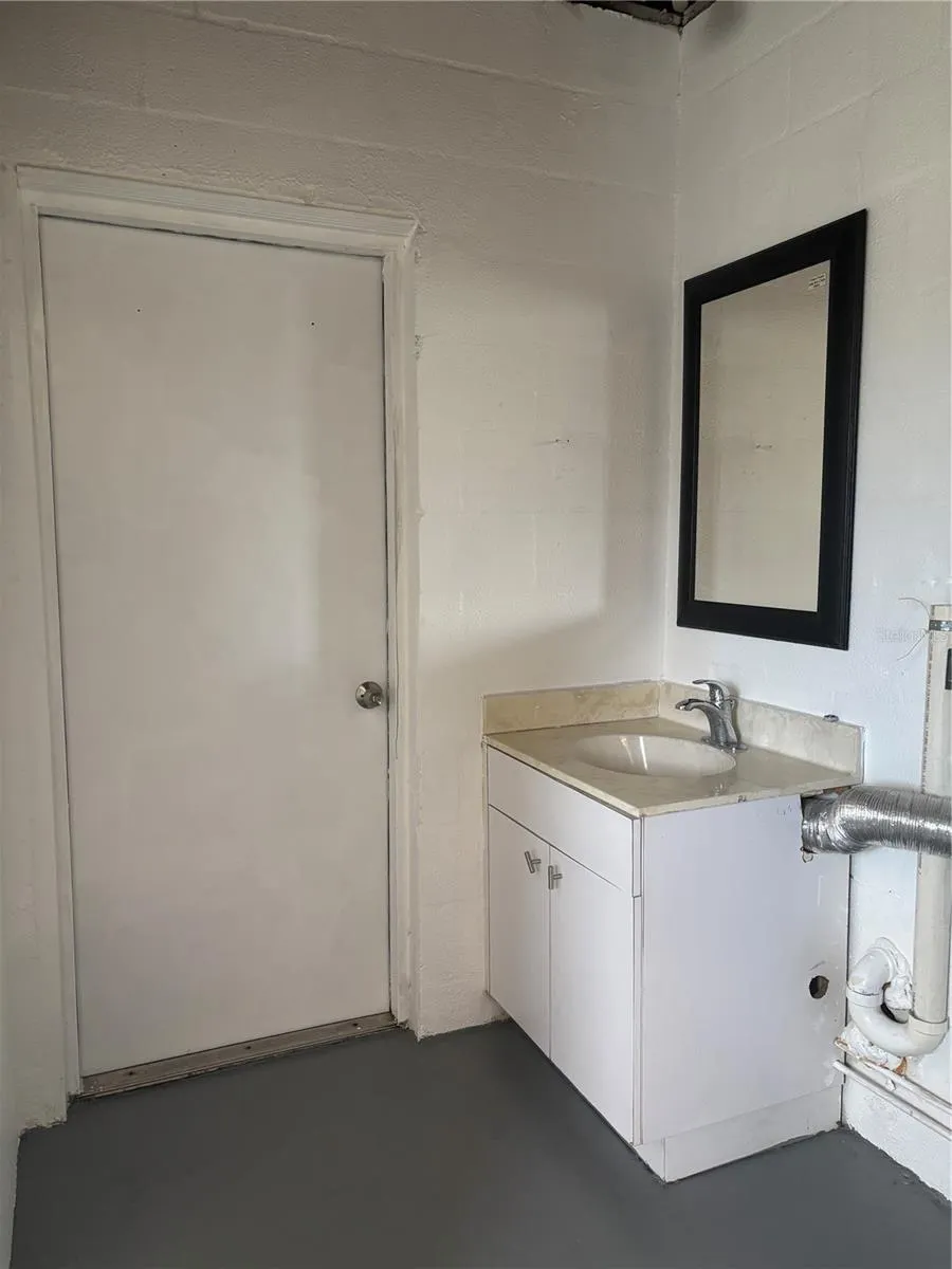 640 SAN SALVADOR DR