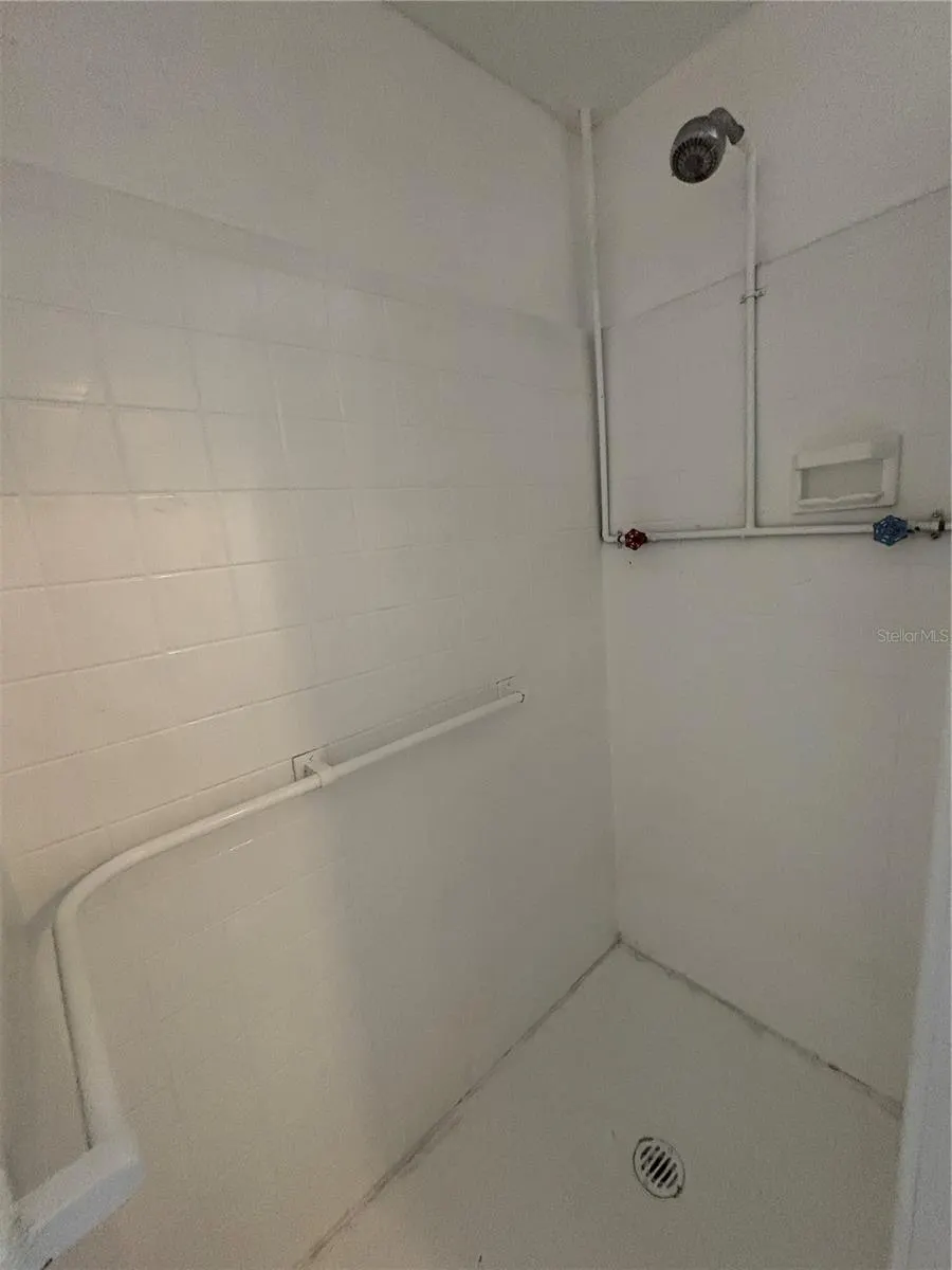 640 SAN SALVADOR DR