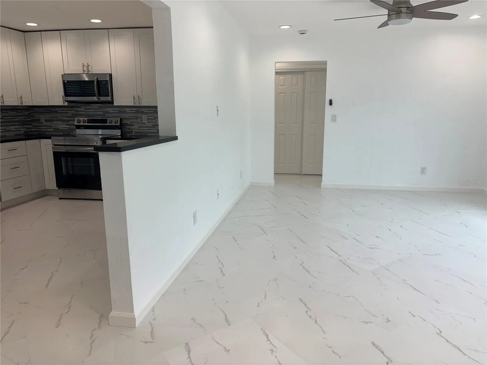 640 SAN SALVADOR DR