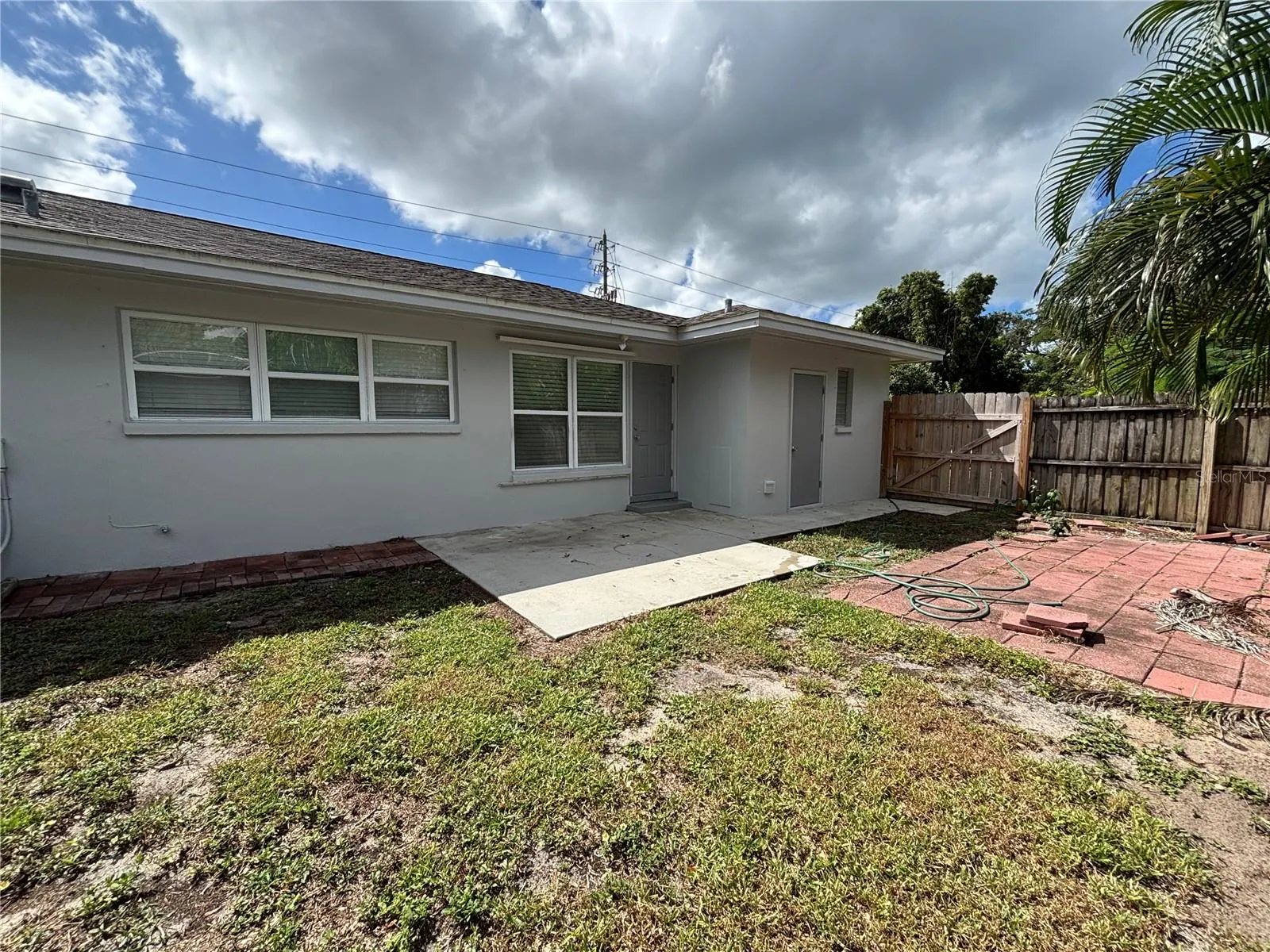 640 SAN SALVADOR DR