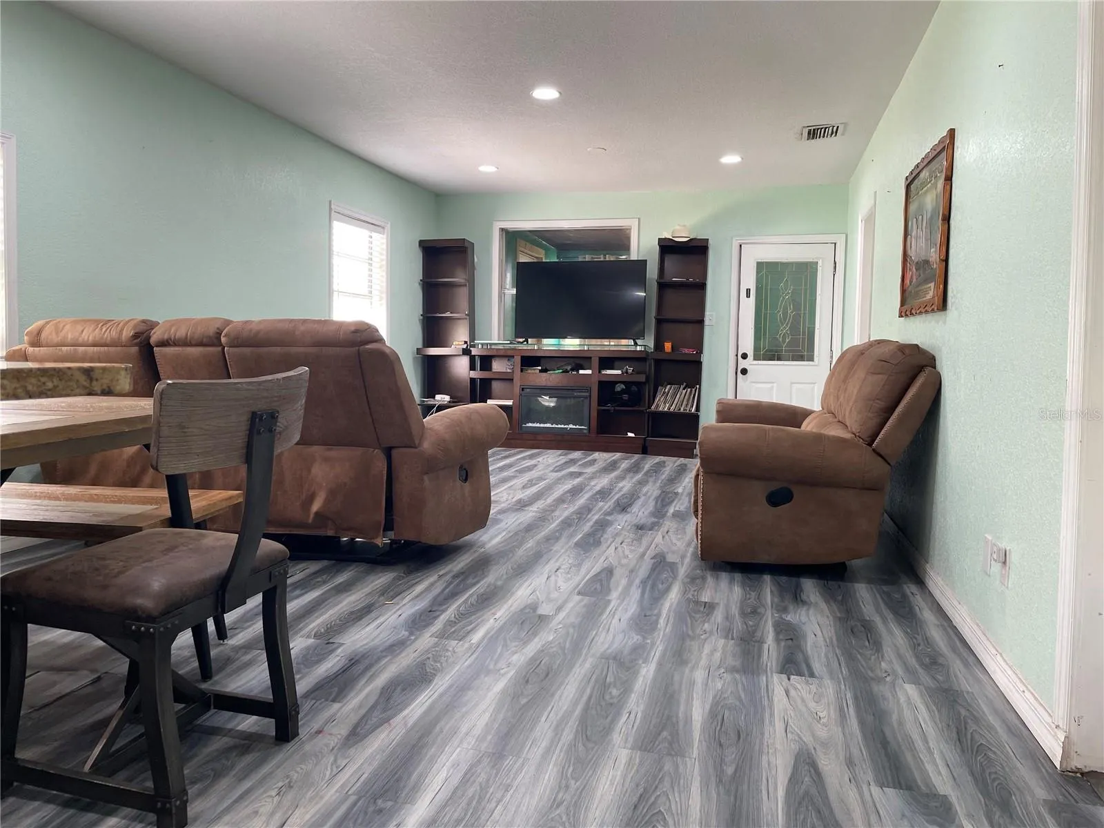3816 LONE OAK RD
