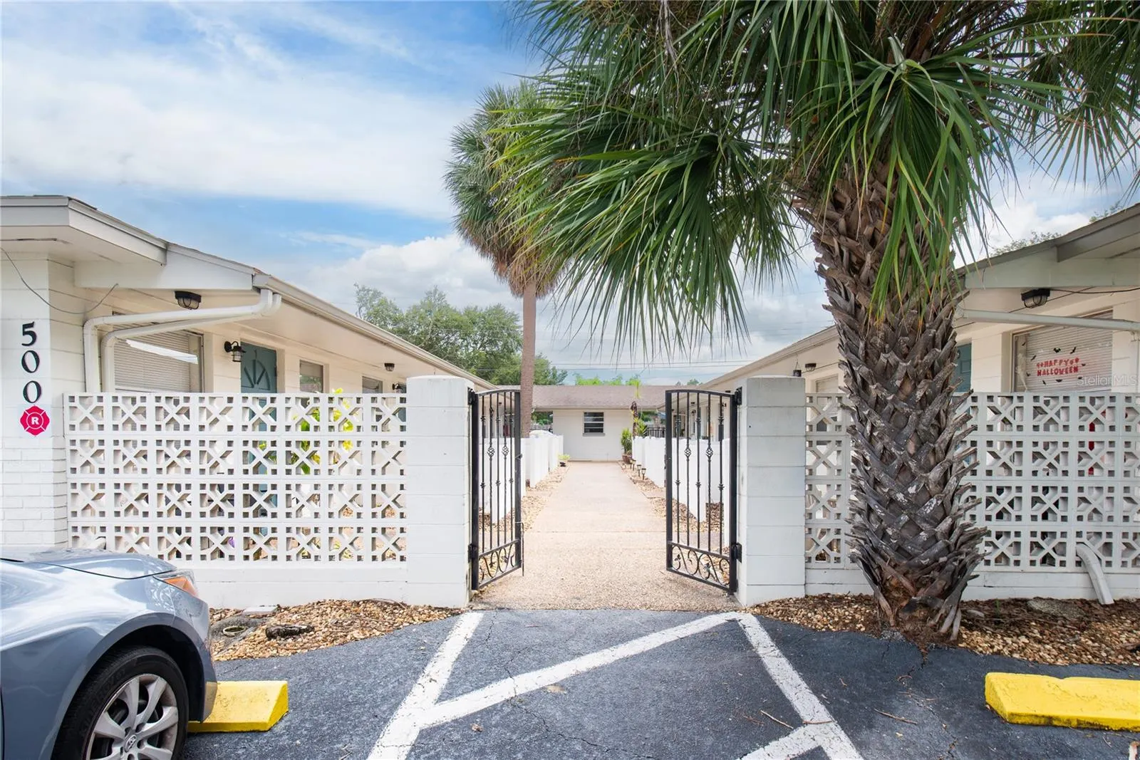500 75TH AVE N