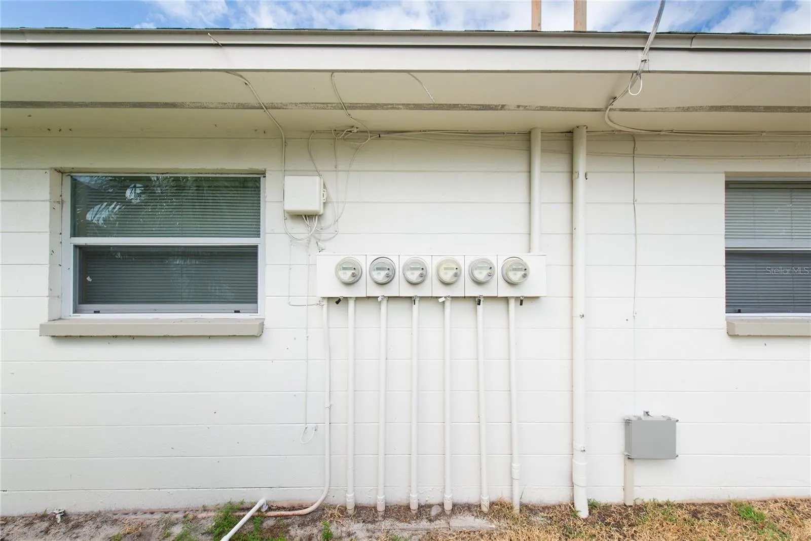 500 75TH AVE N