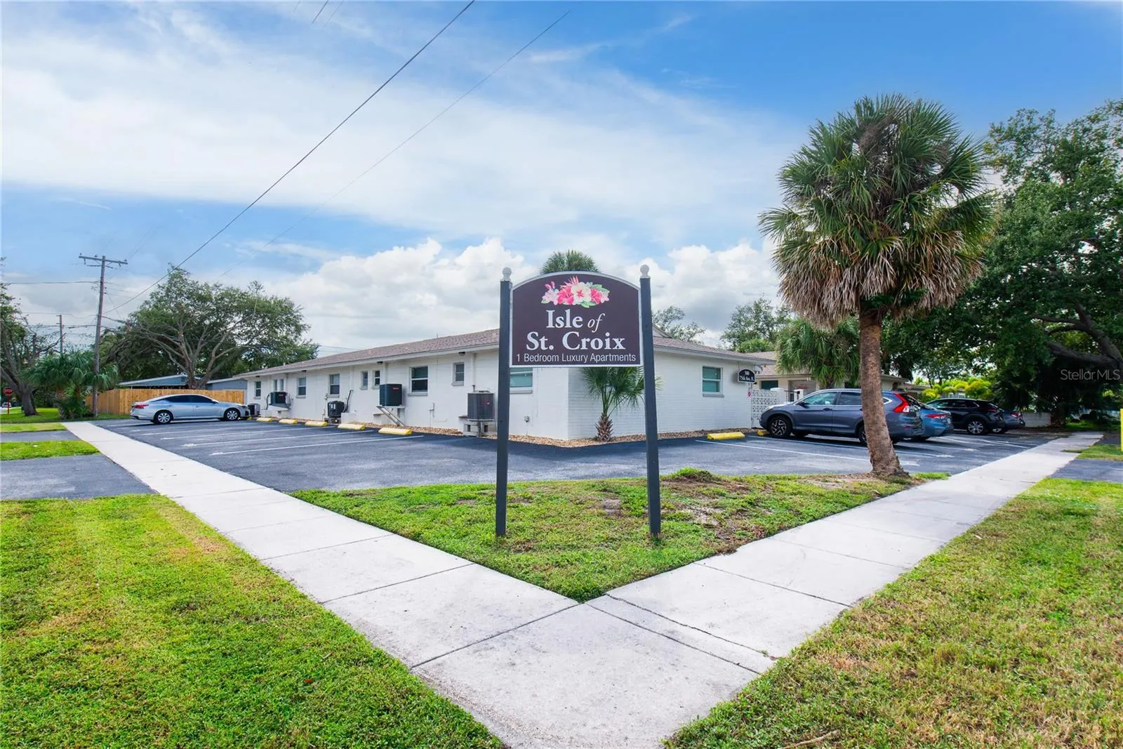 500 75TH AVE N