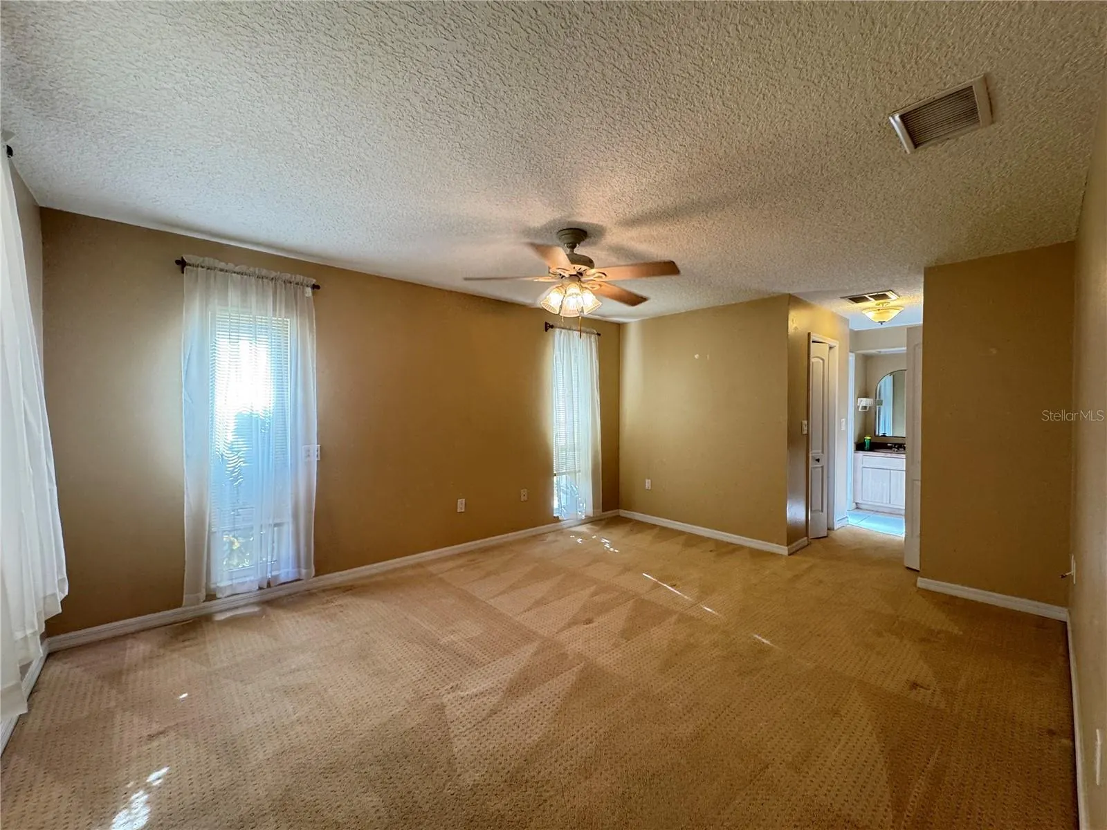 1330 SUNSET CT