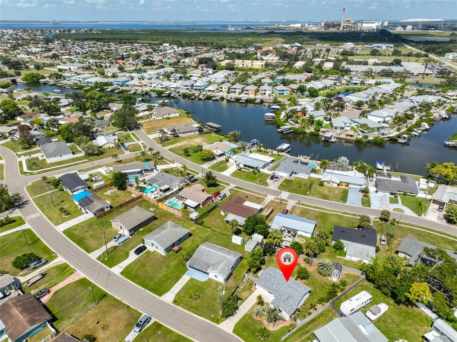 469 FLORIDA CIR N