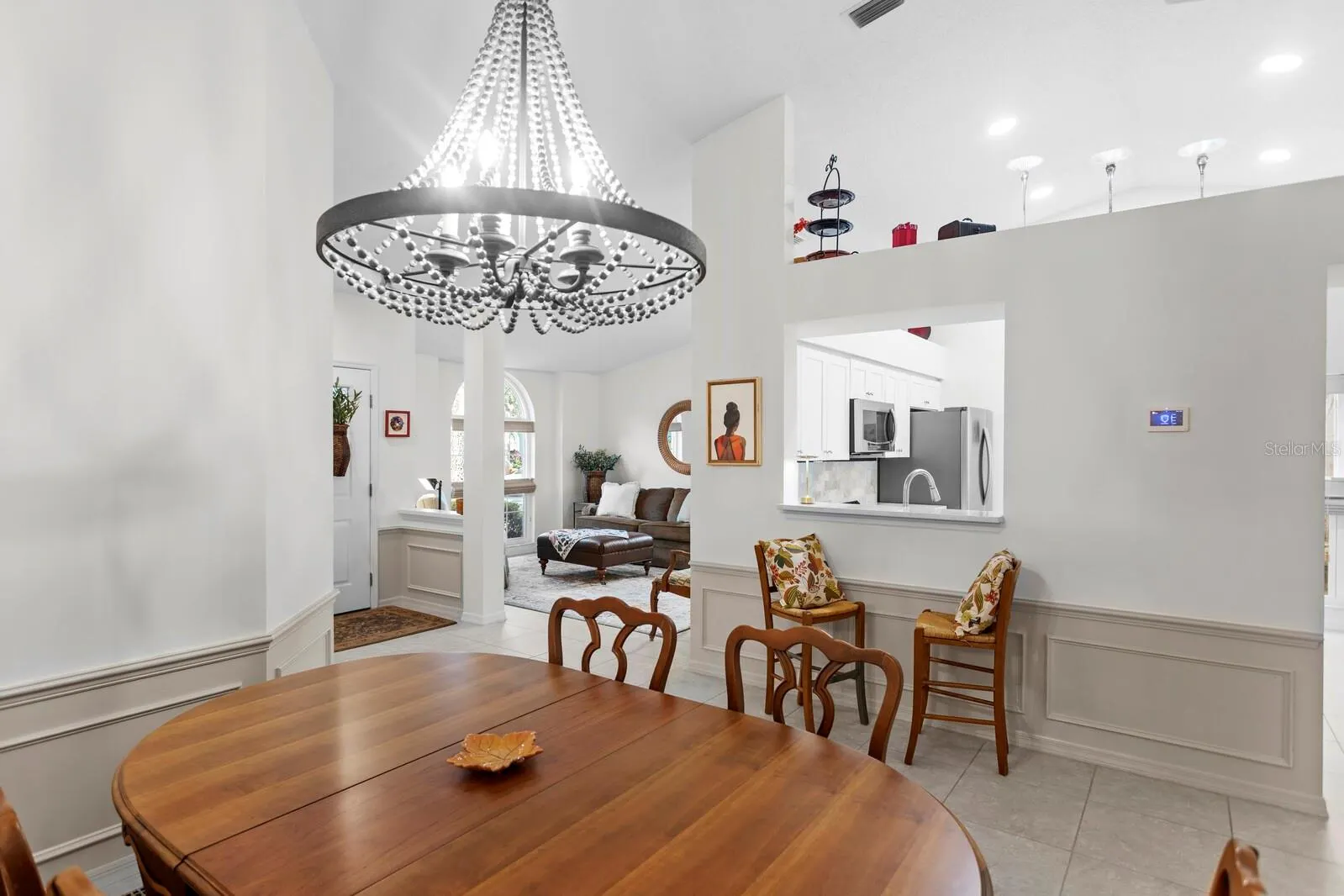 9415 OAK MEADOW CT