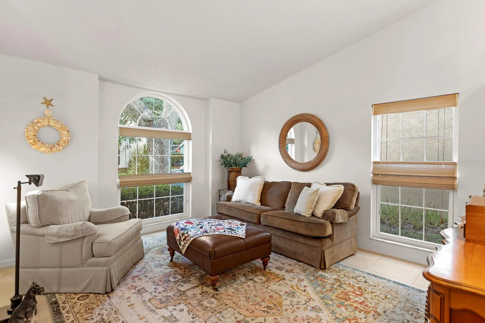 9415 OAK MEADOW CT