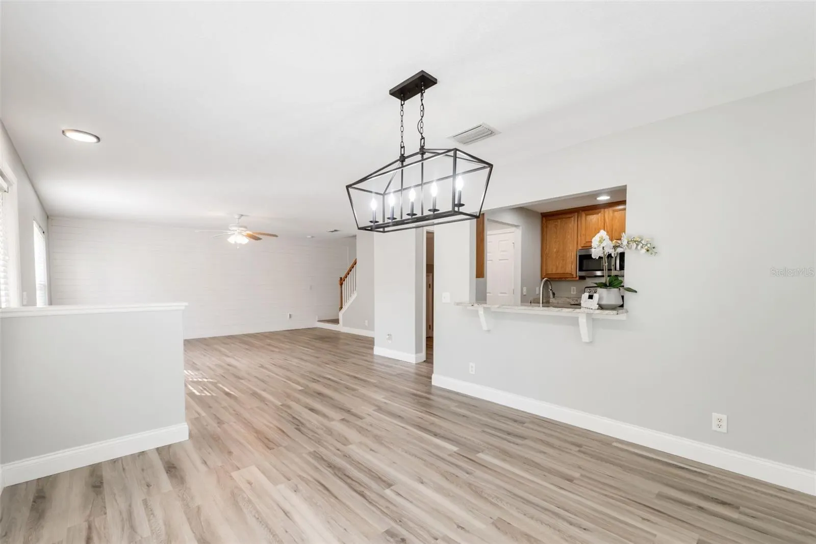 9604 CHARLESBERG DR