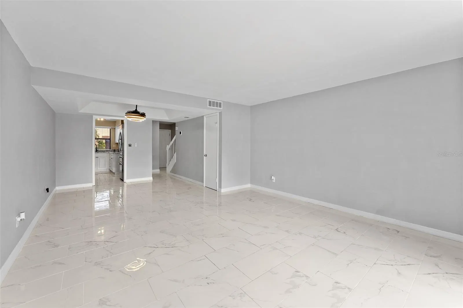 7616 LA MESITA CT