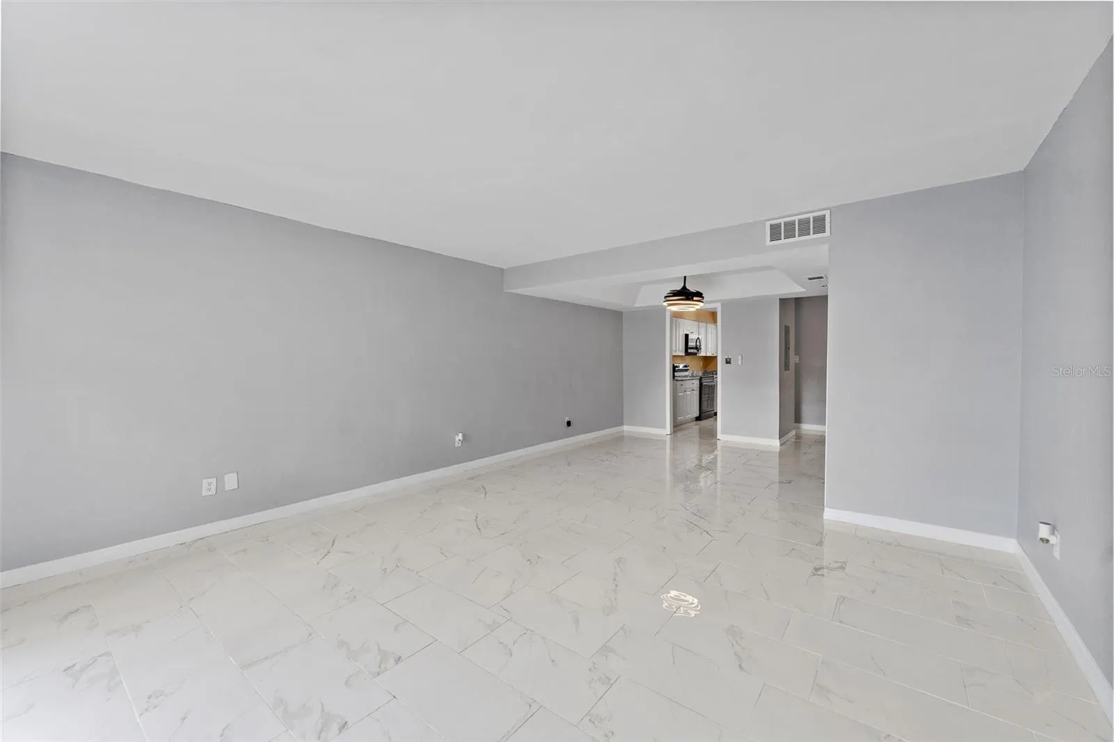 7616 LA MESITA CT