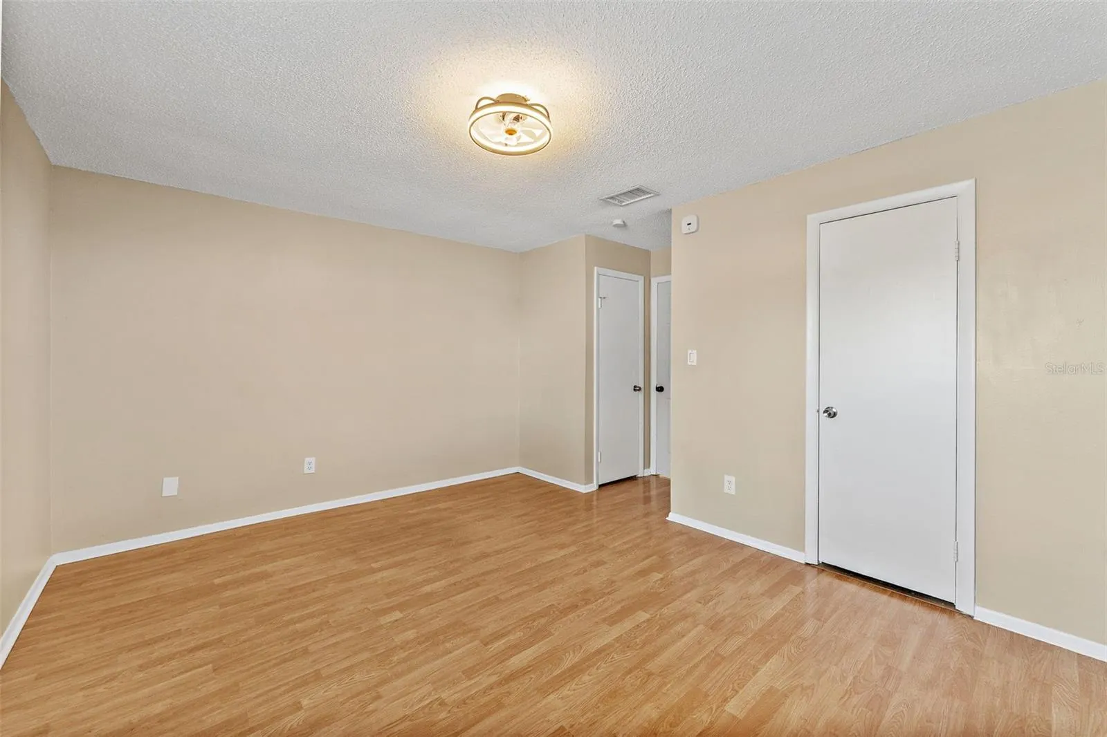 7616 LA MESITA CT