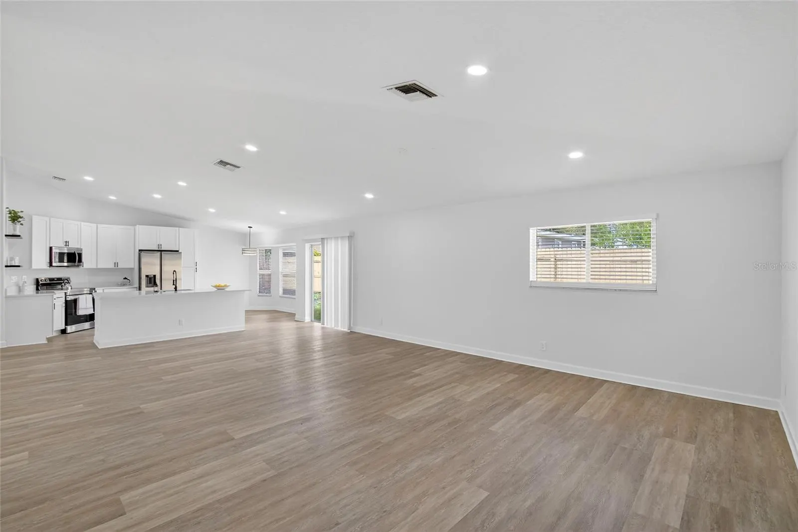 1140 LA SALLE ST