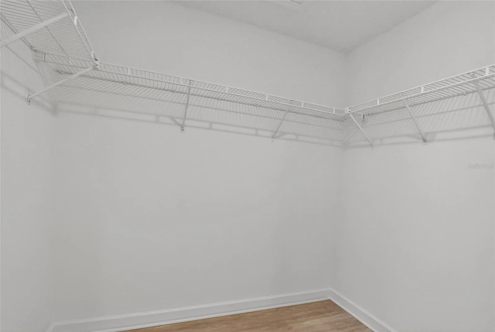 1140 LA SALLE ST