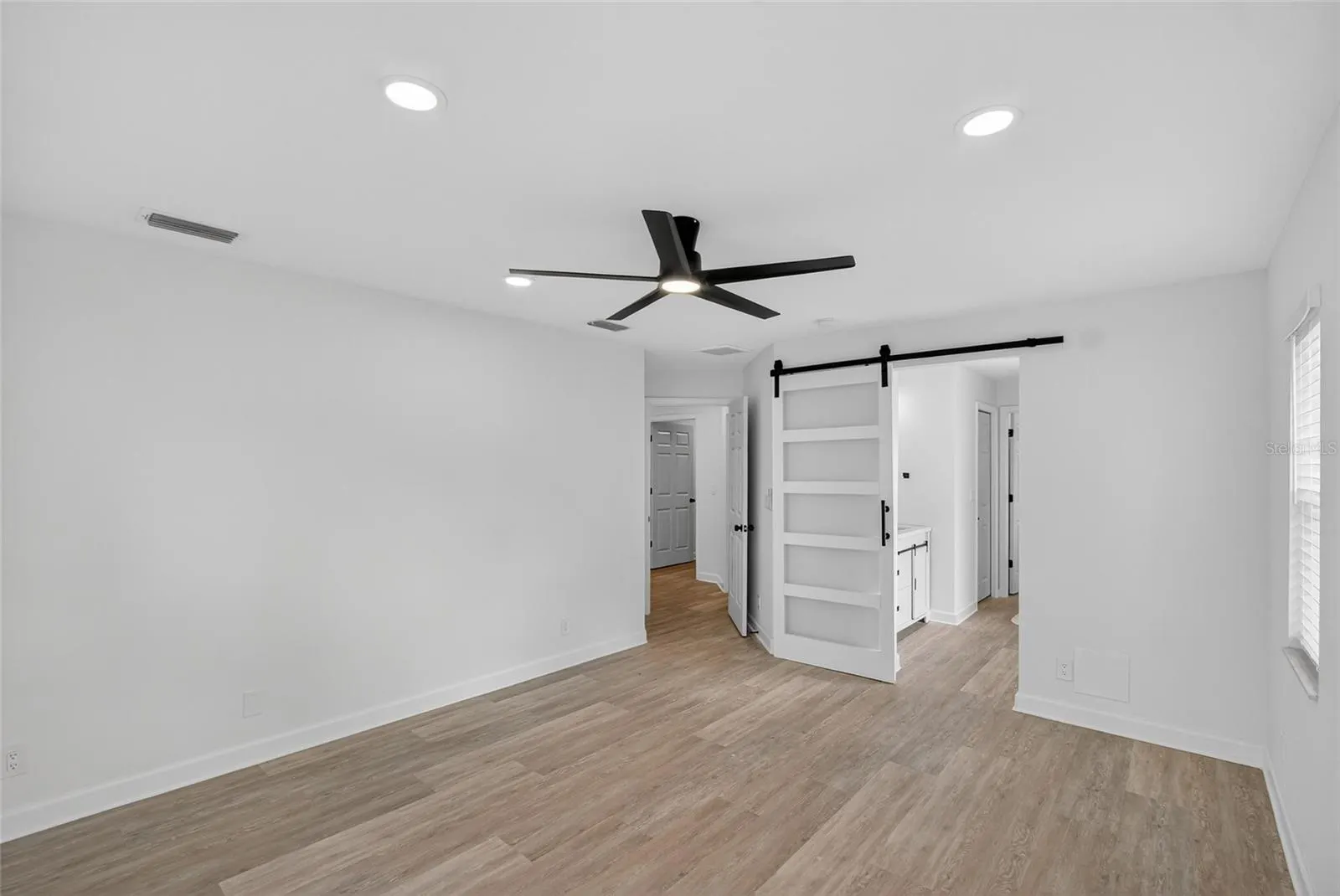 1140 LA SALLE ST