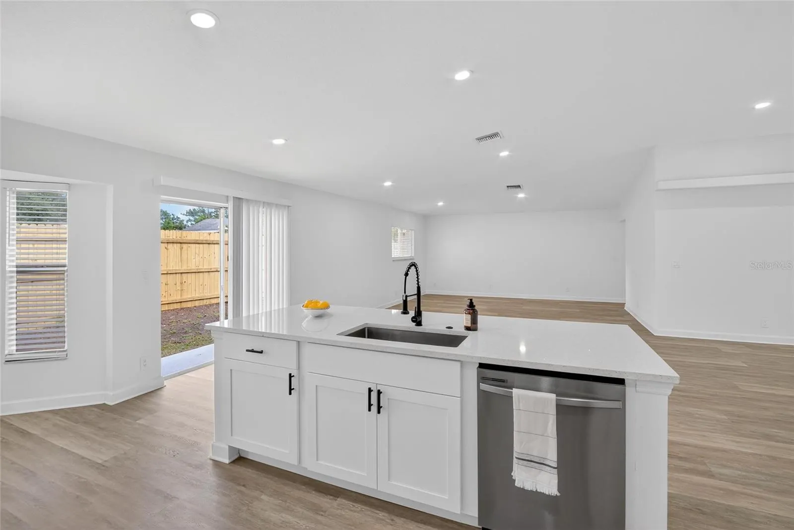 1140 LA SALLE ST