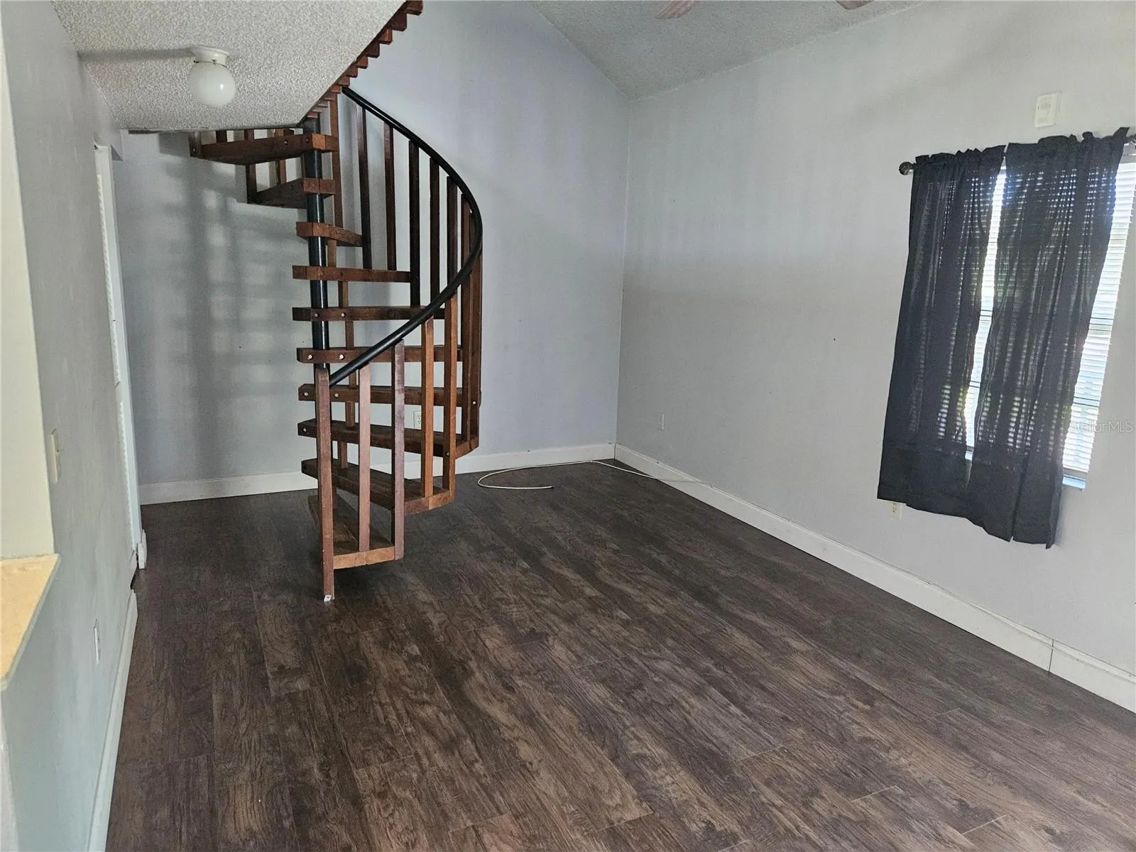 2122 BRADFORD ST #523, #523