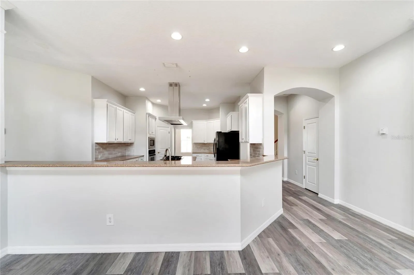 5604 SKIMMER DR