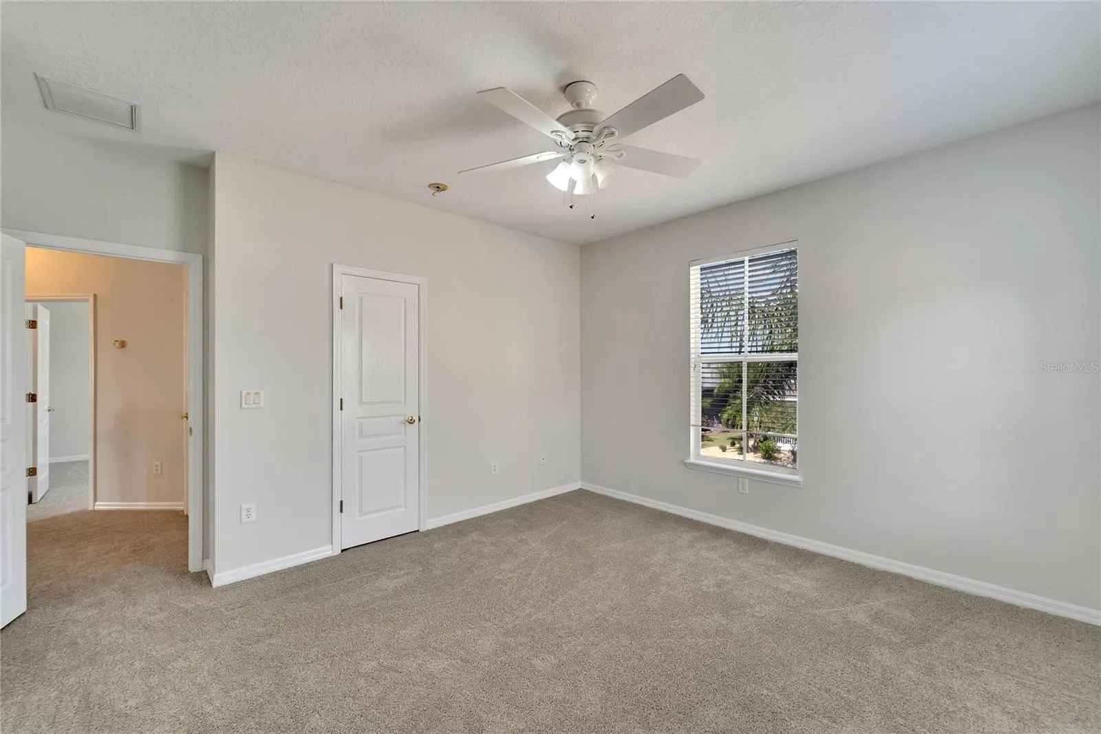 5604 SKIMMER DR