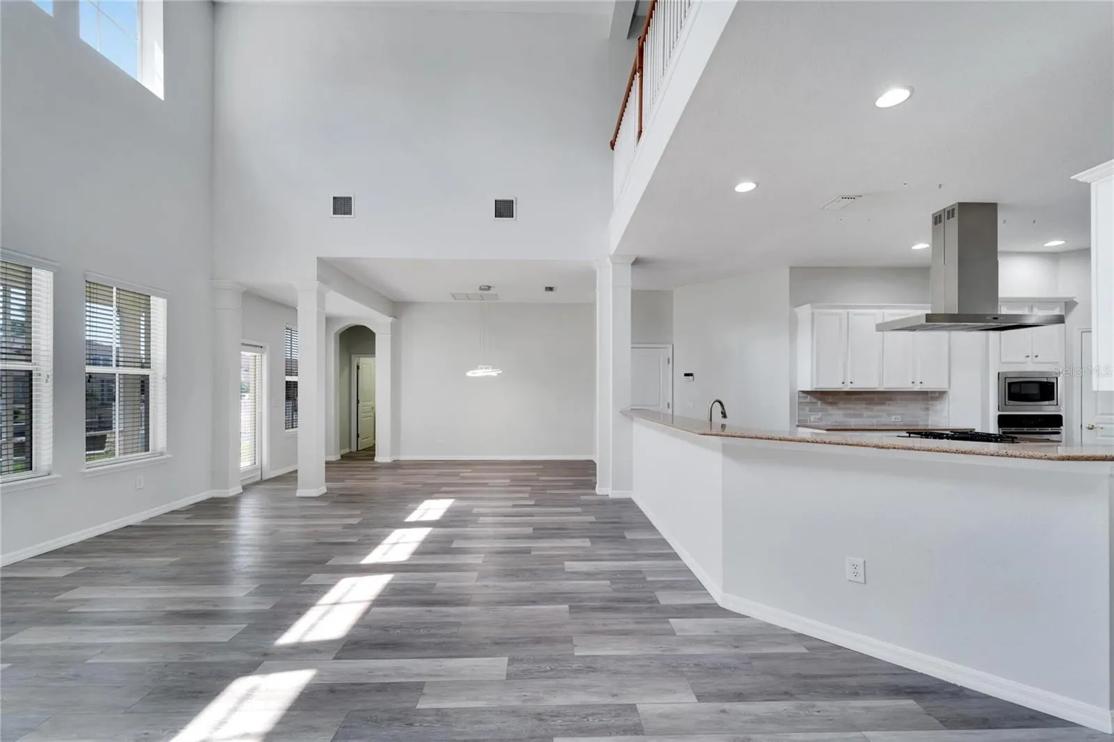 5604 SKIMMER DR