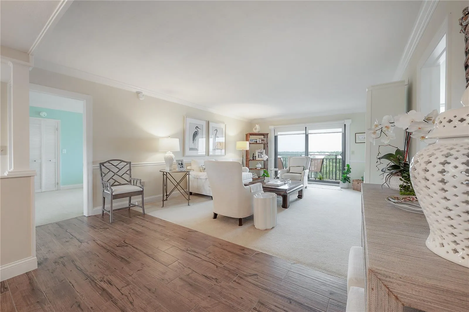 5020 BAYSHORE BLVD #702, #702