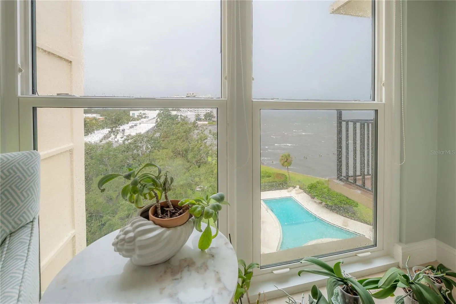 5020 BAYSHORE BLVD #702, #702
