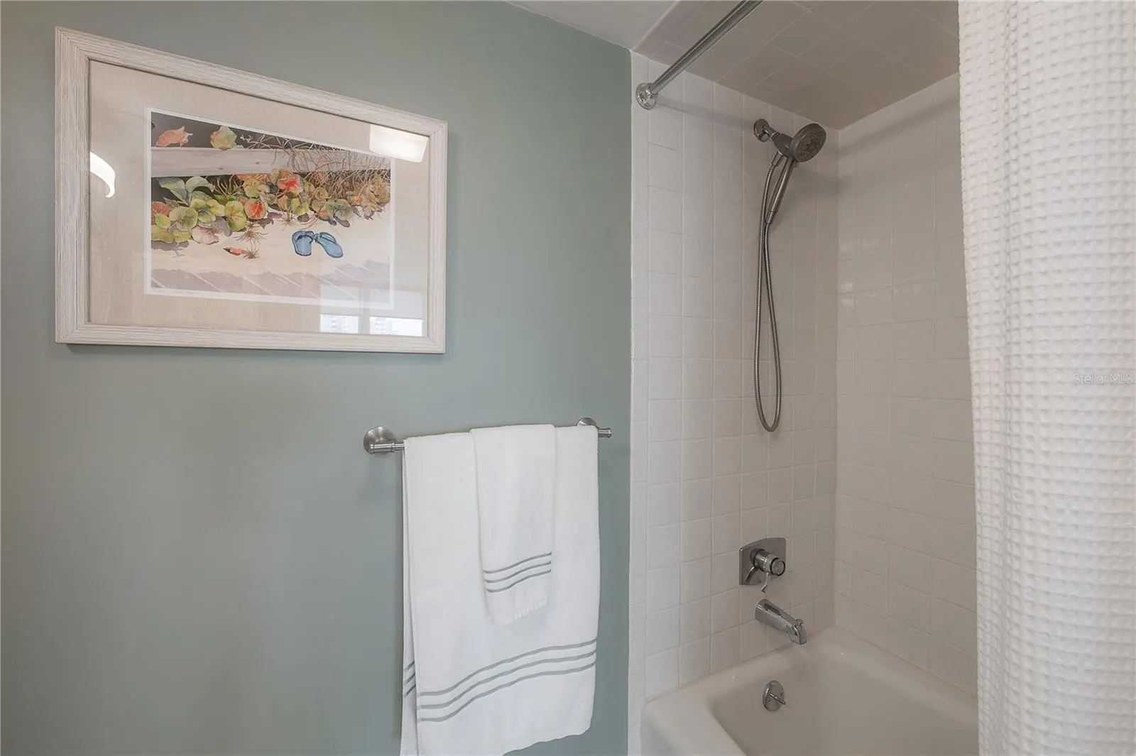 5020 BAYSHORE BLVD #702, #702