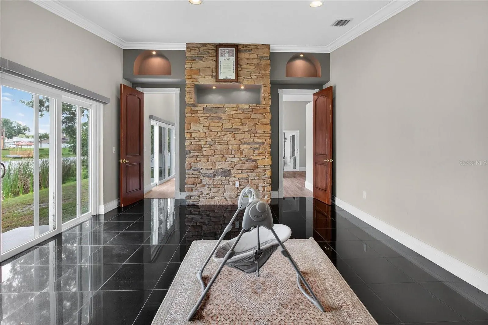 3238 CULLENDALE DR