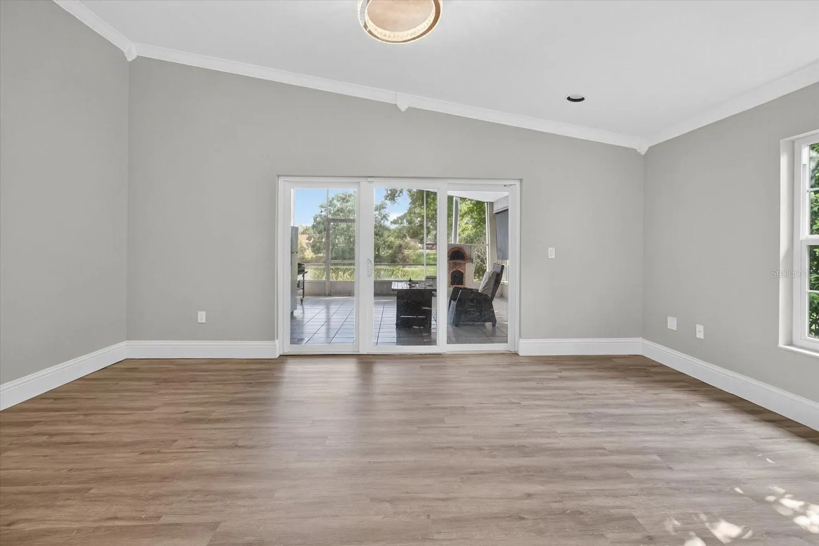 3238 CULLENDALE DR