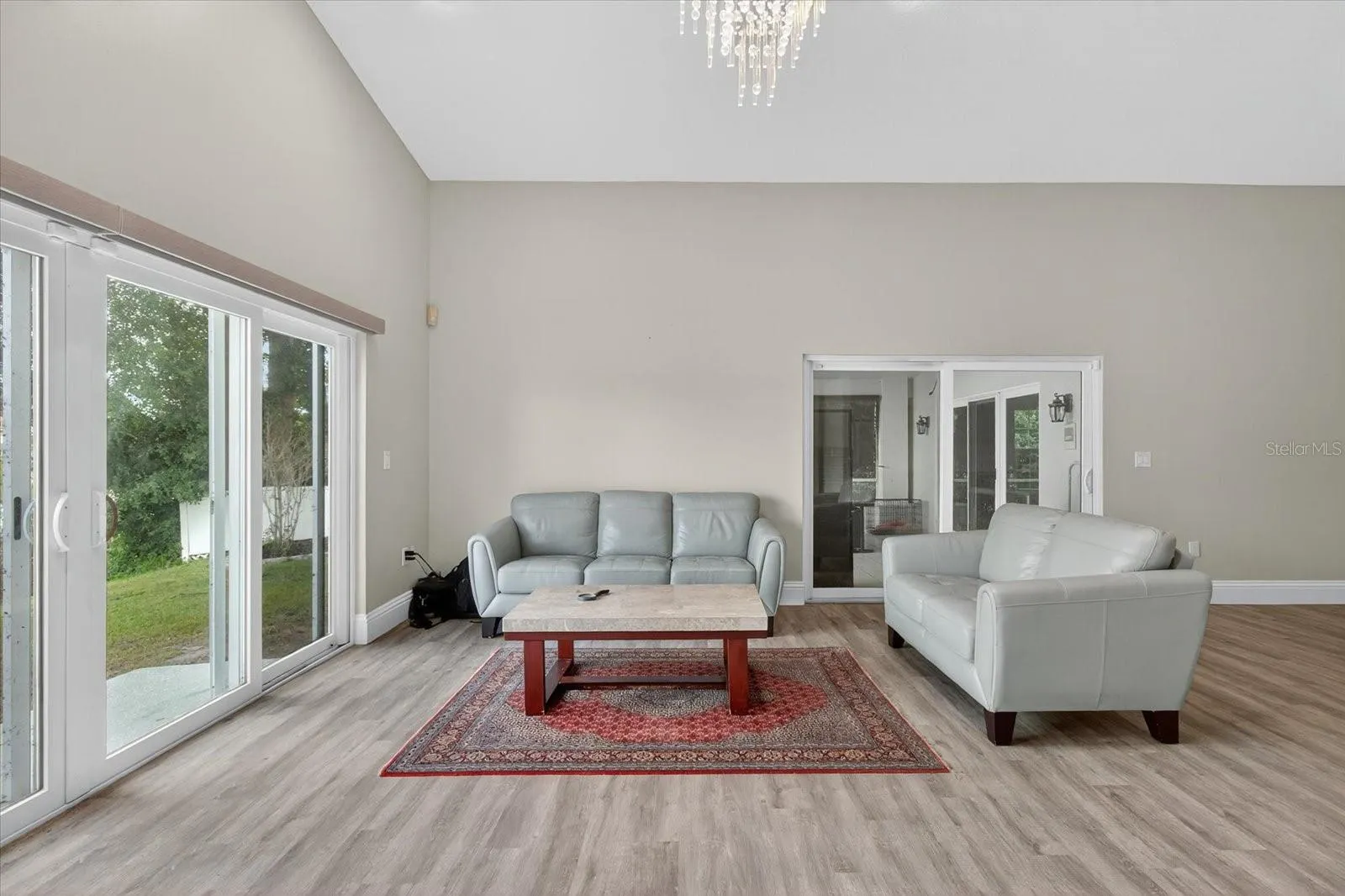 3238 CULLENDALE DR