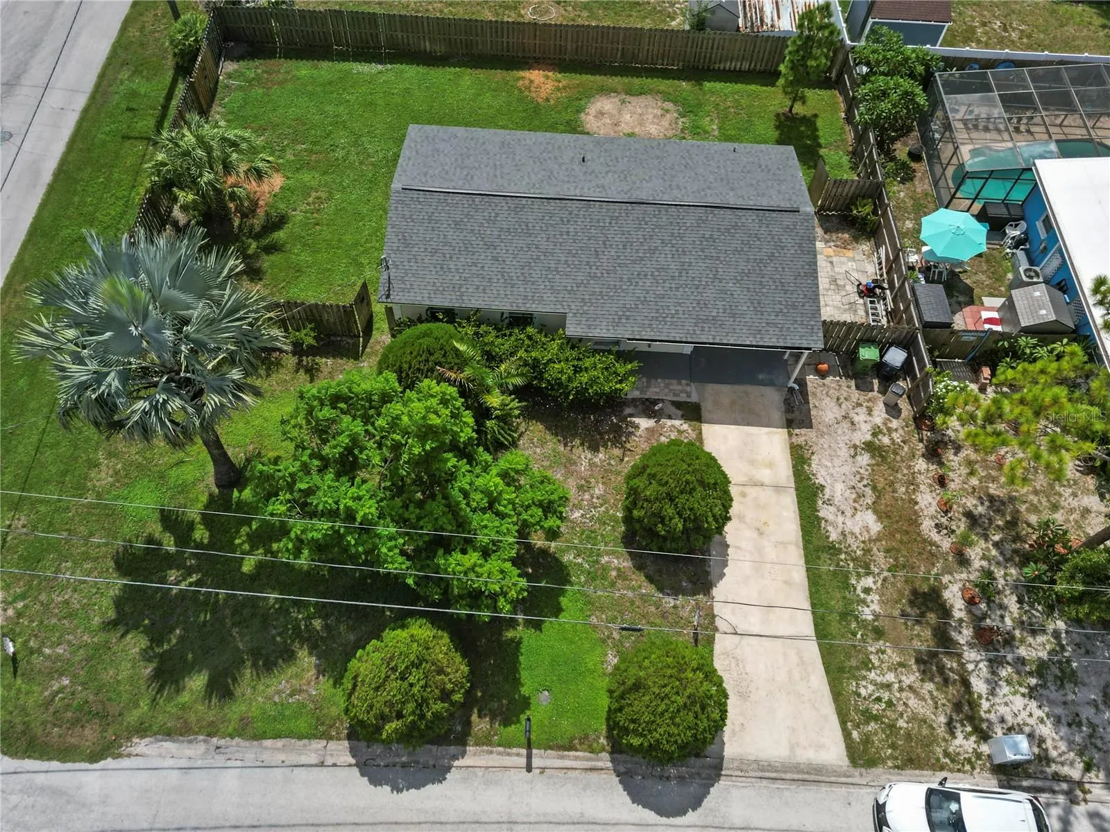 3202 W ROGERS AVE