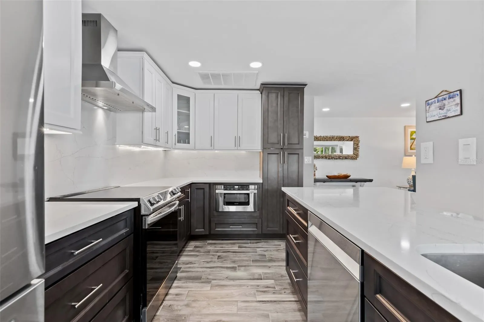 380 CORONADO DR