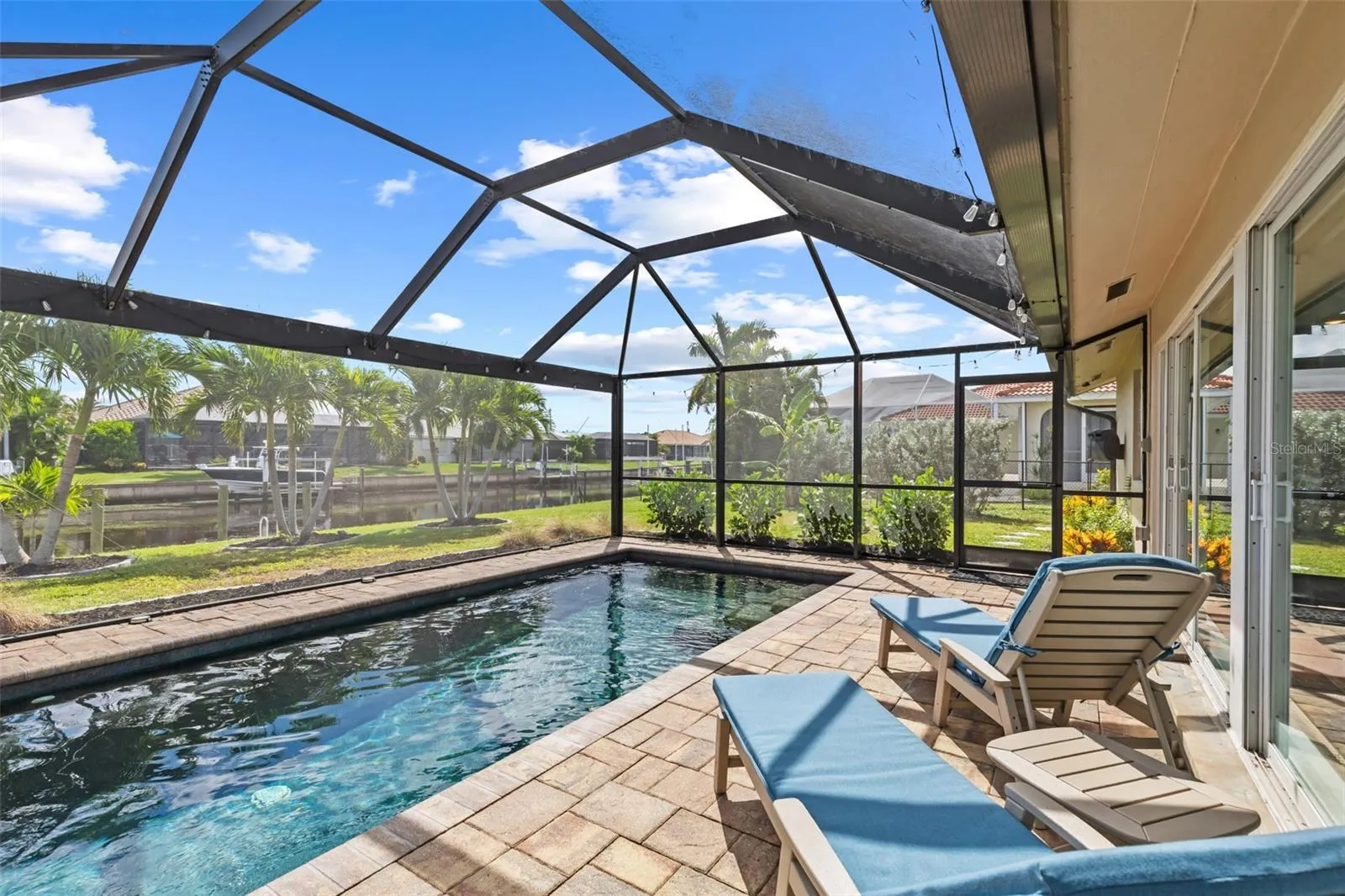 380 CORONADO DR