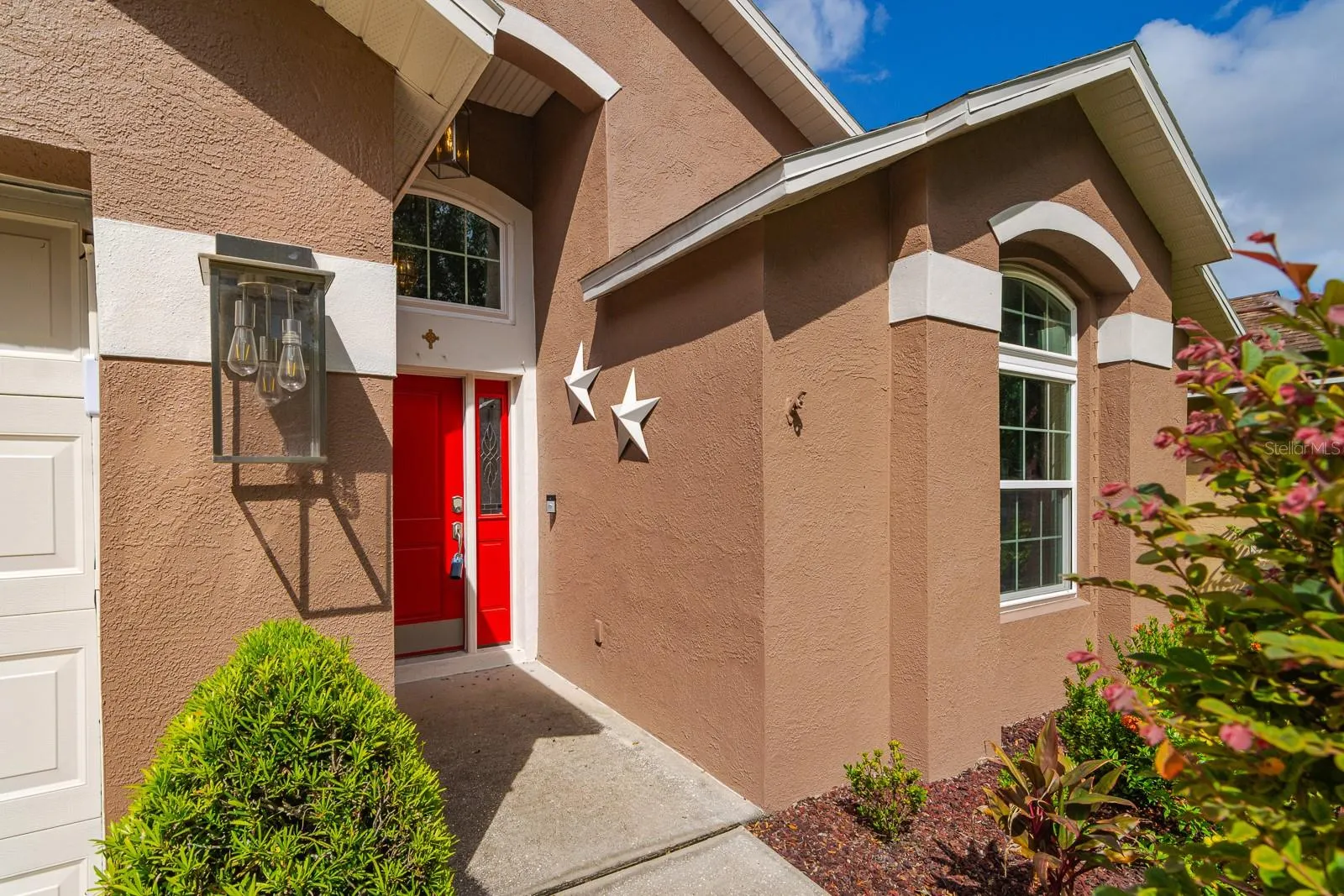 7126 COLONY POINTE DR