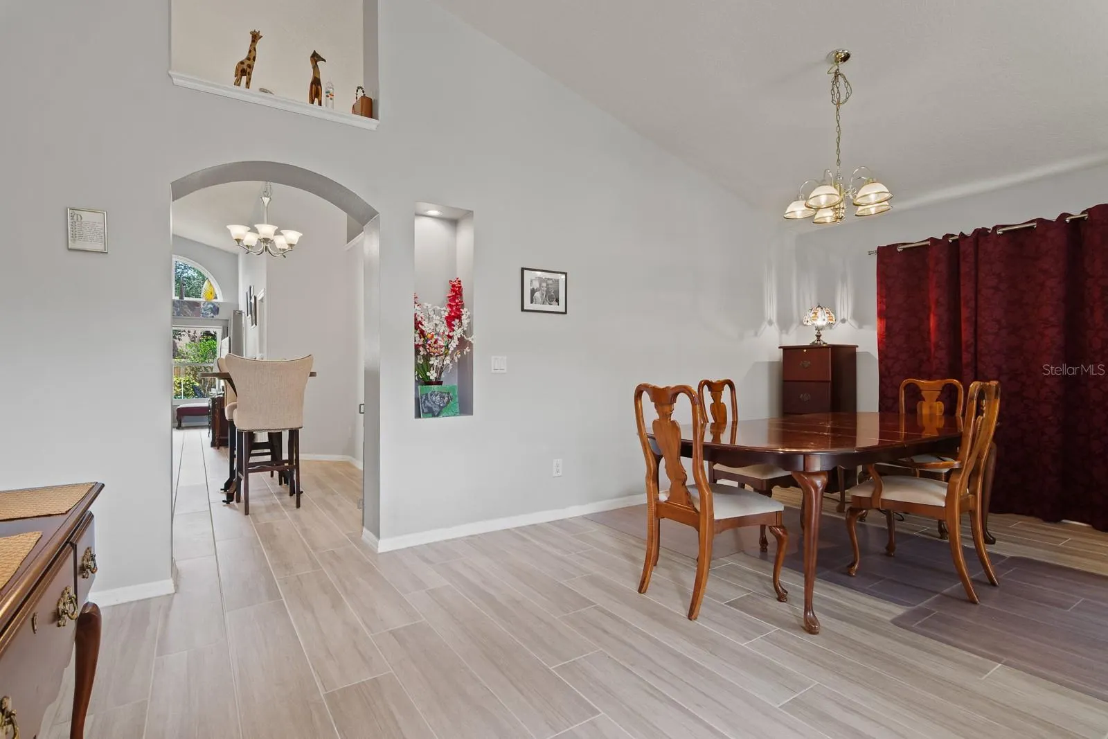 7126 COLONY POINTE DR