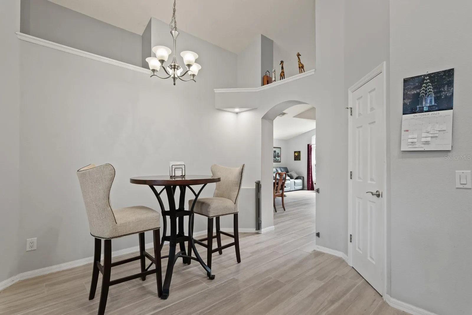7126 COLONY POINTE DR